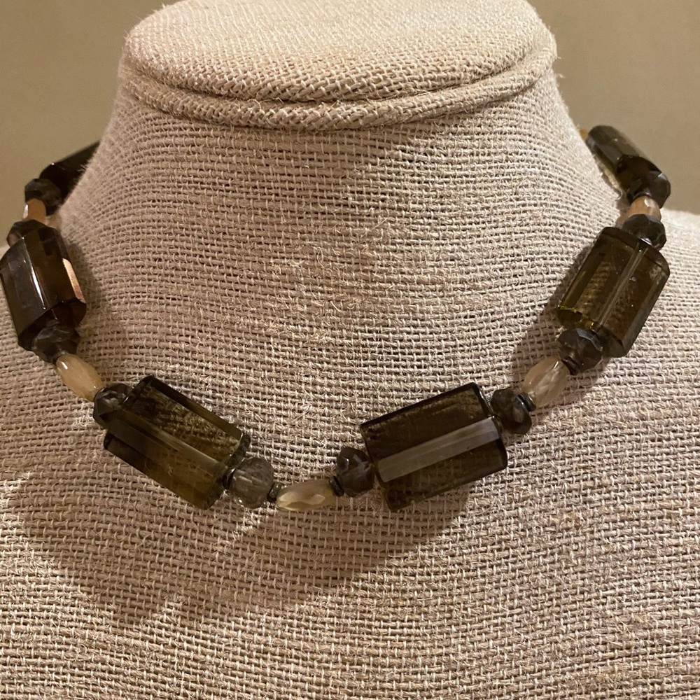 Necklace - Picture 5 of 6
